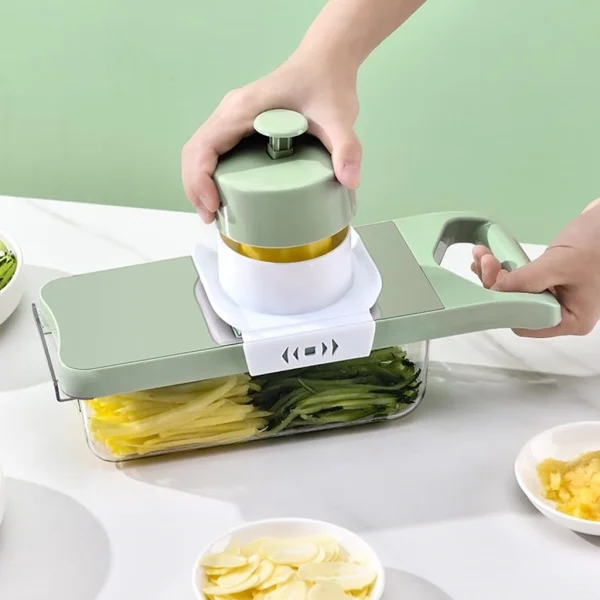 sg-11134201-825zt-mkj1ic4wicjm63.webp Vegetable Slicer with 6 Blades